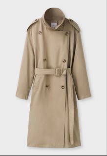 (Category: ) located in . Submitted by cleanelle_closet (Listing ID 1467932993, Image 1). Description: .