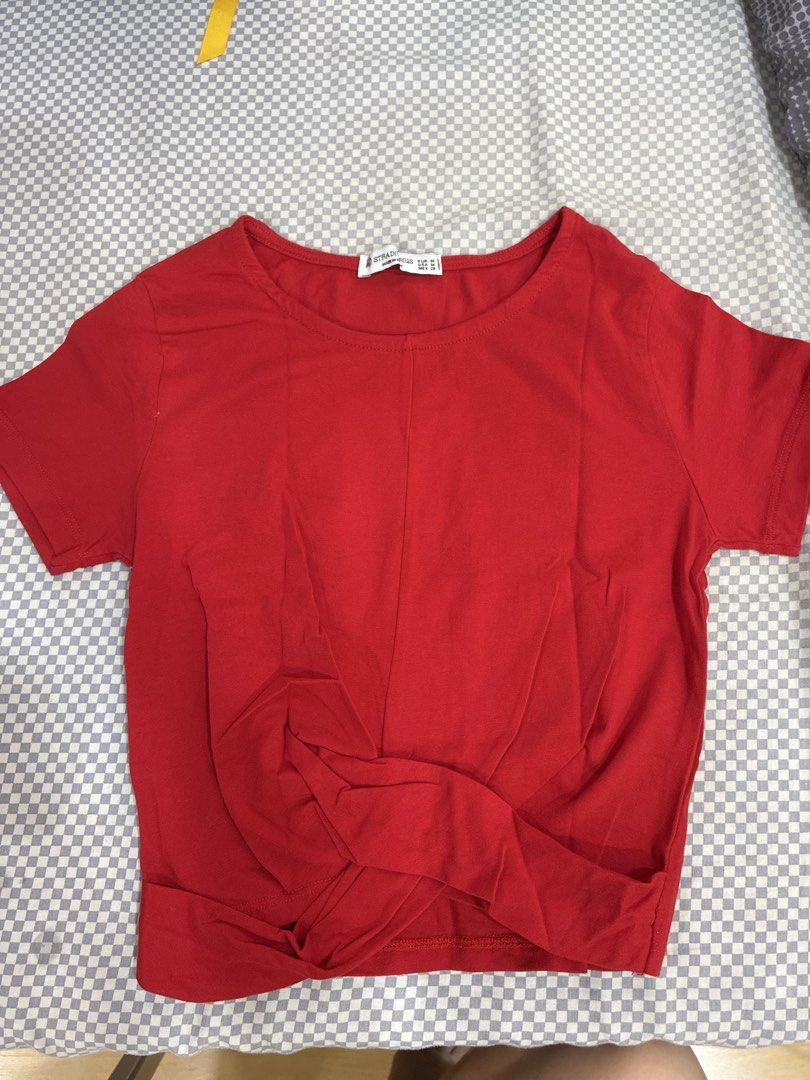 Stradivarius Red Twist Crop Top (Category: Shirts) located in Manila. Submitted by shopmyclothesguys (Listing ID 1467920503, Image 1). Description: - fits xs-s.