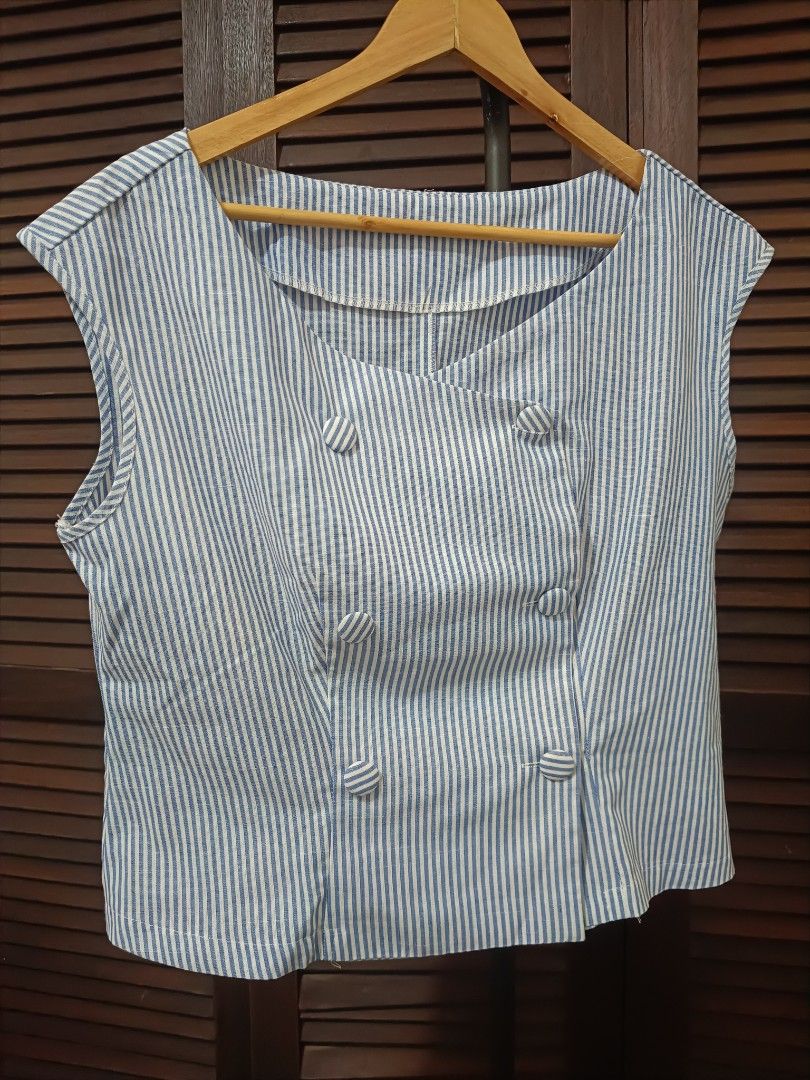 Stripes Linen (Category: Sleeveless) located in Manila. Submitted by byjrb (Listing ID 1468028805, Image 1). Description: 🛍️ Brand-new items from SHEIN, Emery Rose, Zaful & more! Size : Large 📦 Shipping: LBC / J&T / Lalamove 💸 MOP: GCash / BPI only DM for inquiries! 💌.