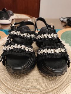 （分類：）位於 。 由 zhang12 提交（商品編號 1467976981，圖片 1）。簡介： 。
