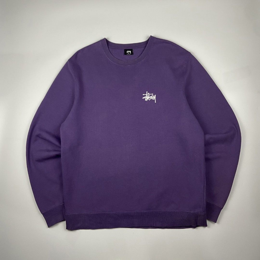 Stüssy Basic Logo Crewneck (Category: Coats, Jackets and Outerwear) located in Antipolo. Submitted by lootersclubph (Listing ID 1467967087, Image 3). Description: Stüssy Basic Logo Crewneck XL 31 Length / 25 Width No issue Washed and Steamed 100% Authentic ₱ 2,499 negotiable.