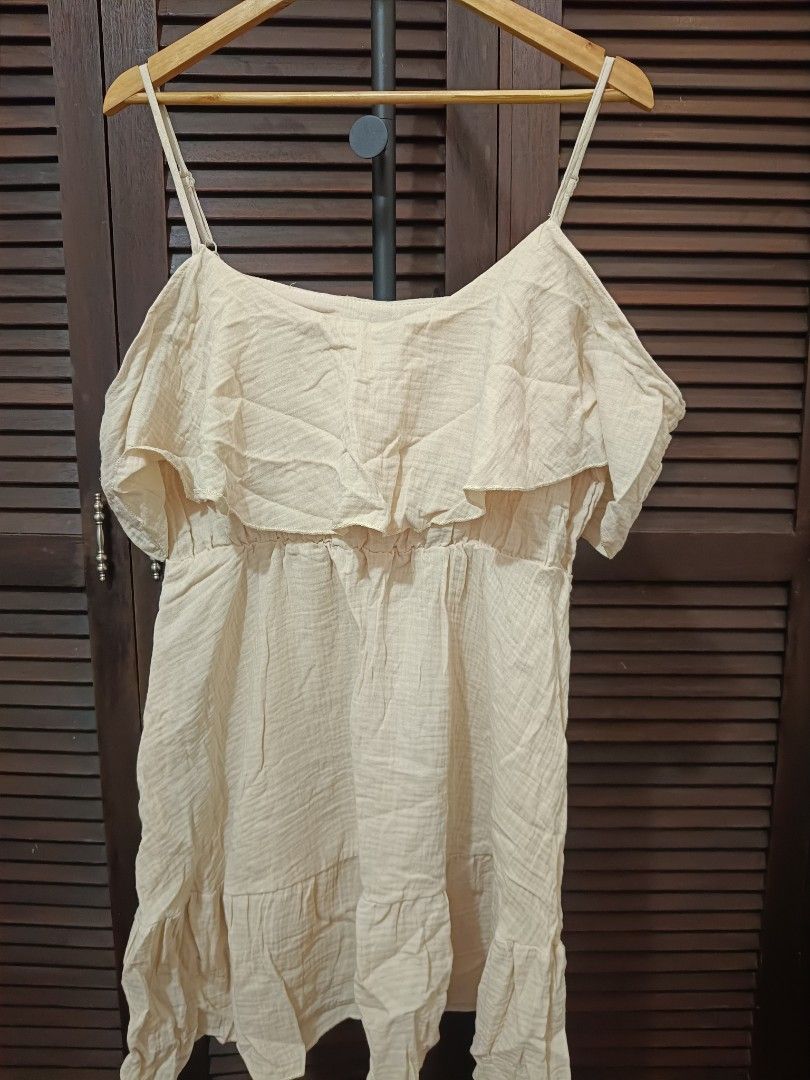 Summer Dress in Beige (Category: Dresses) located in Manila. Submitted by byjrb (Listing ID 1468040778, Image 3). Description: 🛍️ Brand-new items from SHEIN, Emery Rose, Zaful & more! Size : Med to Large 📦 Shipping: LBC / J&T / Lalamove 💸 MOP: GCash / BPI only DM for inquiries! 💌.