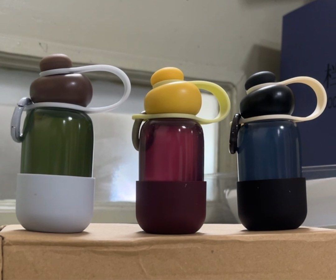 Sunnies Squeezy Pod Bundle of 3 (Category: Water Bottles & Tumblers) located in Manila. Submitted by graceeeeee_ (Listing ID 1467895479, Image 1). Description: Sunnies Squeezy Pod - Can put alcohol, lotion, moisturizer, matcha, coffee, candies , pins .