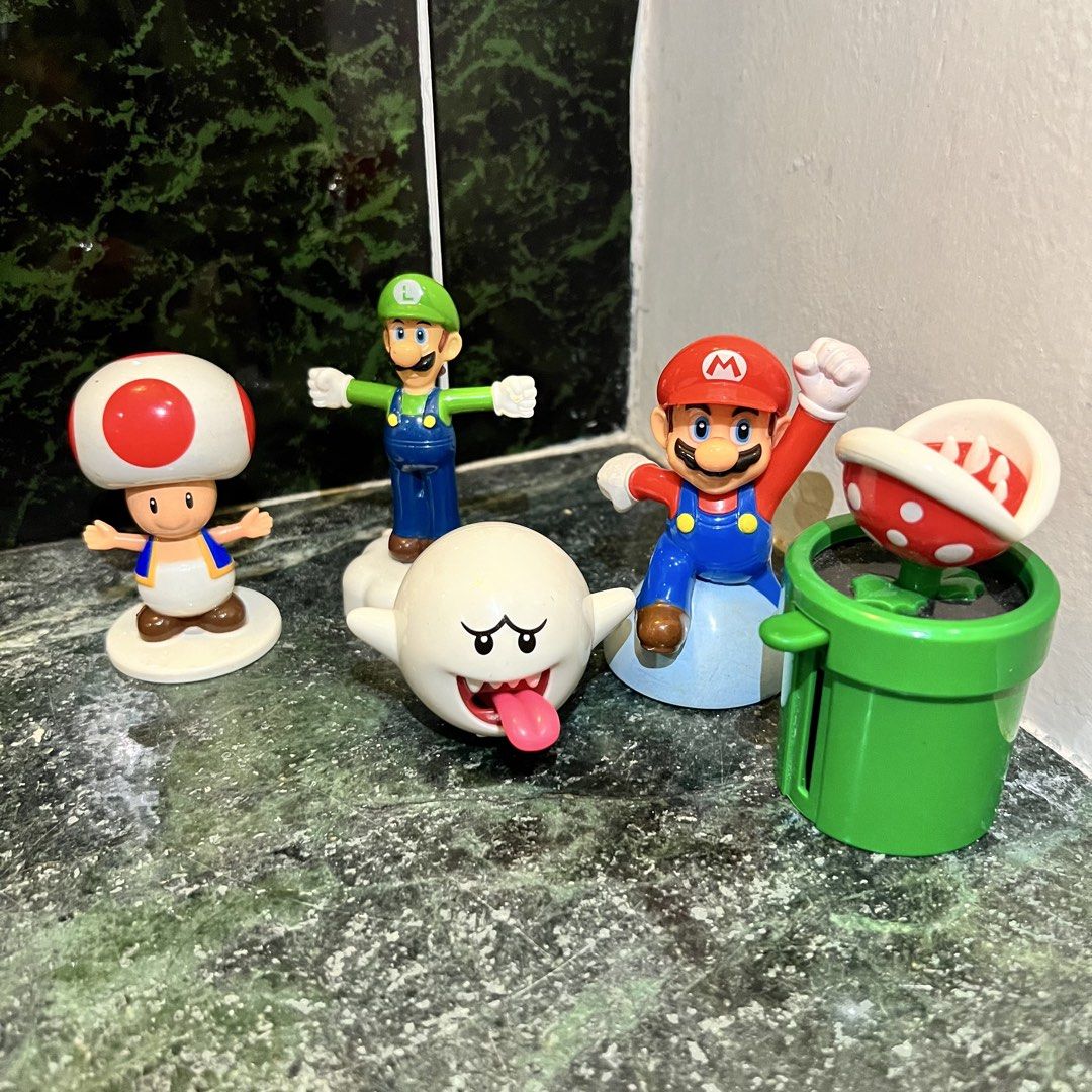 Super Mario 2016 McDonald’s toy (TAKEALL) (Category: Interactive Toys) located in Manila. Submitted by loveditonce.0711 (Listing ID 1467840966, Image 1). Description: Decluttering For take all only Loc MARIKINA.