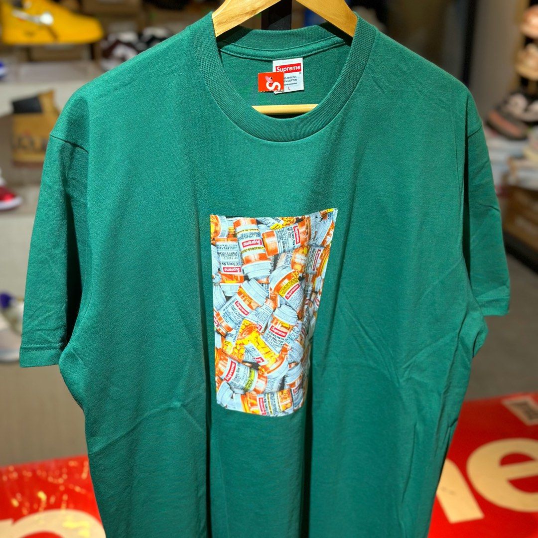 Supreme FW26 Pills Tee Green (Category: Tshirts & Polo Shirts ) located in Quezon City. Submitted by inside_plug (Listing ID 1467922579, Image 2). Description: For Sale Supreme FW26 Pills Tee Green - Large Brandnew Dm us to purchase.