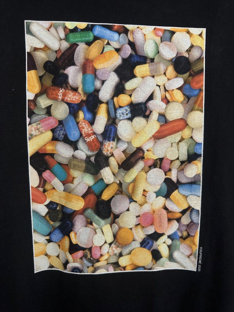 Supreme Pills Tee (Category: Tshirts & Polo Shirts ) located in Marikina City. Submitted by swiftsian (Listing ID 1467931993, Image 2). Description: Authentic Supreme Pills Tee (Black) - Size: Medium (21x29) - Issue: None - Manage your expectations. Some issues may not be seen or indicated. - Color may vary due to lighting Shipping: Lalamove/J&T .