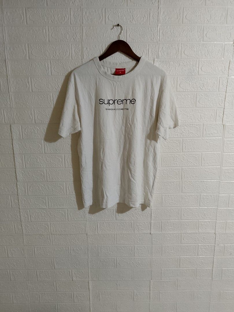 SUPREME SHIRT (Category: Tshirts & Polo Shirts ) located in Tabaco. Submitted by zerothreethrift (Listing ID 1467930617, Image 1). Description: SUPREME SHIRT SIZE MEDIUM EXCELLENT PM IF INTERESTED ALBAY LOCATION.