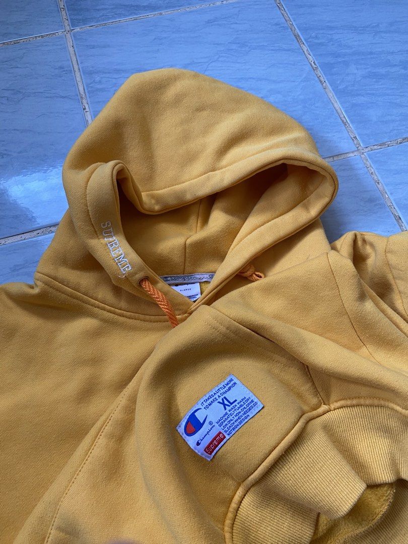 Supreme x Champion (Category: Coats, Jackets and Outerwear) located in General Santos City (Dadiangas). Submitted by itzzur.rapi (Listing ID 1467844811, Image 2). Description: .