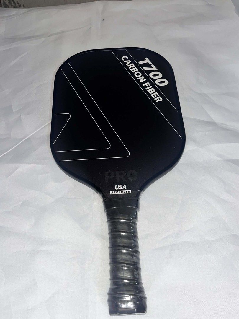 T700 Carbon Fiber Pro Pickleball Paddle (Category: Racket and Ball Sports) located in Davao. Submitted by _closets.archive (Listing ID 1467993095, Image 3). Description: AVAILABLE PICKLEBALL PADDLE T700 CARBON FIBER SEALED ITEMS, AVAILABLE IN 4 COLORS: DARK PINK BLACK GREY WHITE MEET UP: KANTO UBALDE CAN DO DELIVERY BUYER WILL SHOULDER DELIVERY FEE MOP: GCASH, CASH, BANK TRANSFER.