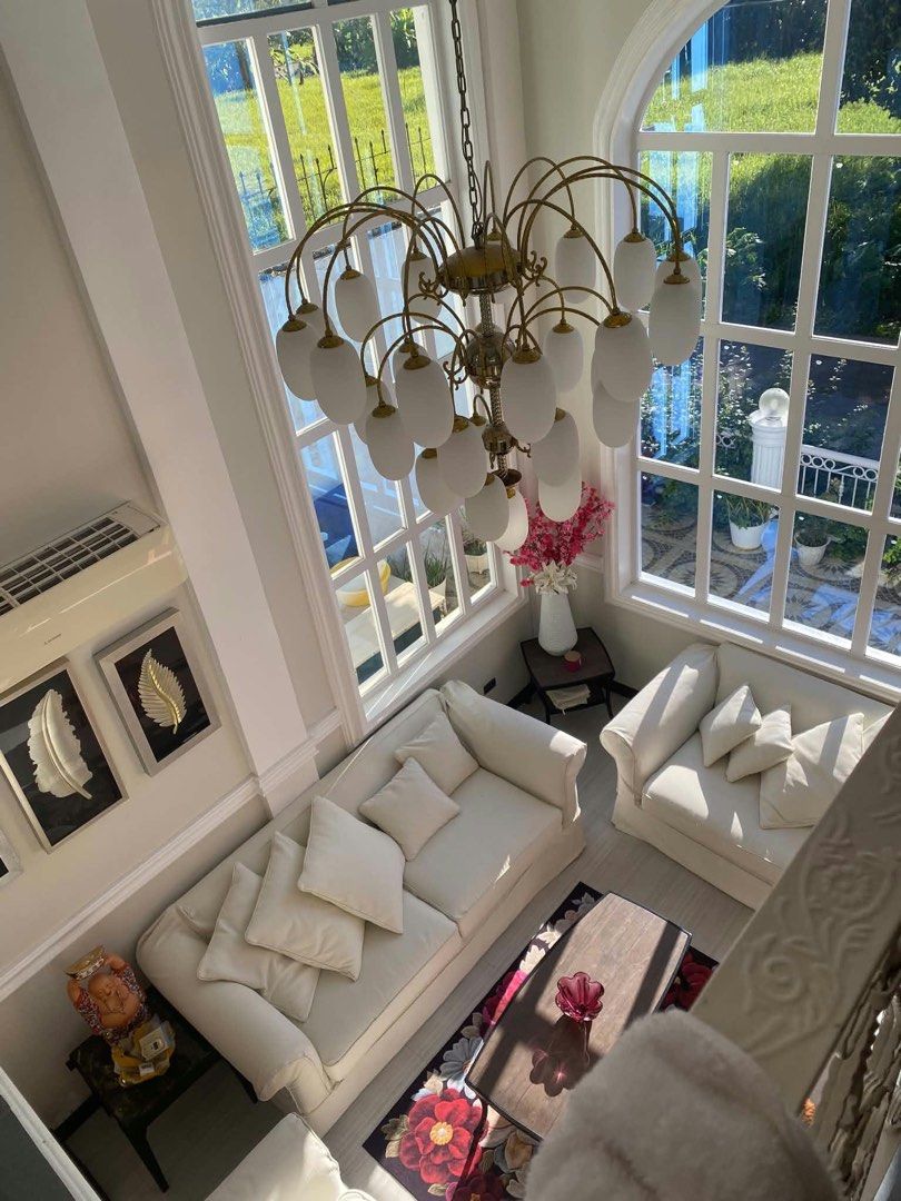 Tagaytay Two Storey House (Category: House & Lot) located in Valenzuela. Submitted by kat_preloveditems (Listing ID 1467952875, Image 2). Description: For Direct buyers only Message for details.