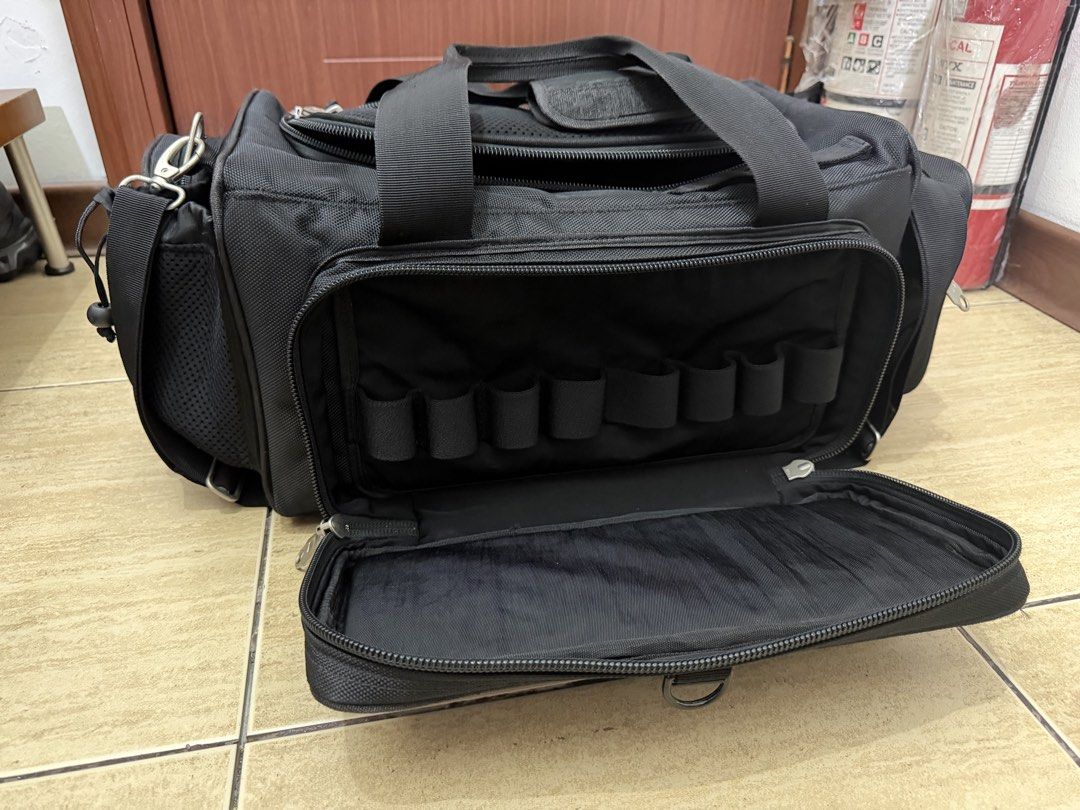 Tap range shooting bag (Category: Camera Bags & Carriers) located in Mandaluyong City. Submitted by ryugarage (Listing ID 1467973842, Image 3). Description: Range bag Practical shooting Competition bag 9 pockets see pictures.