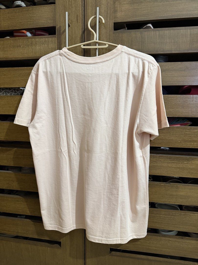 Tee Culture Tshirt Pug (Category: Shirts) located in Hermosa. Submitted by laviajeraph (Listing ID 1468055506, Image 2). Description: .