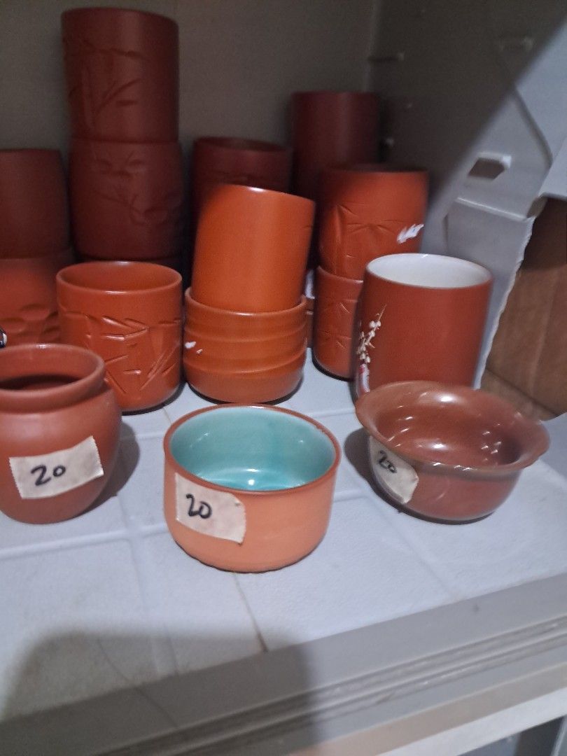 Terracotta cup (Category: Announcements) located in Cavite. Submitted by secretjapansurplus (Listing ID 1467887613, Image 3). Description: diff teracotta cup.