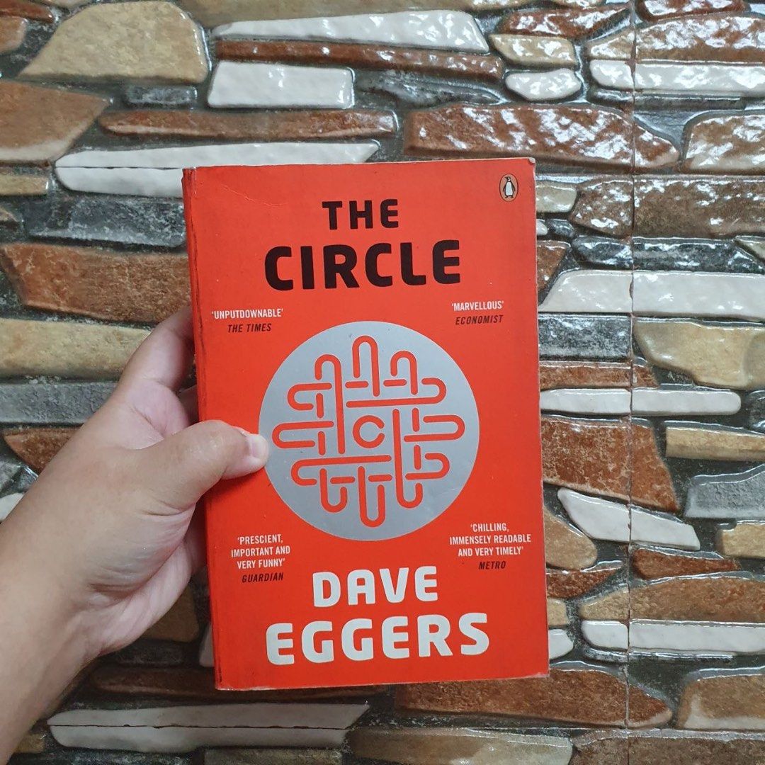 The Circle by Dave Eggers Paperback (Category: Storybooks) located in San Pedro. Submitted by rainyydayy (Listing ID 1467934953, Image 1). Description: - Title: The Circle - Author: Dave Eggers - Publisher: Penguin Fiction - Format: Paperback - ISBN: 978-0-241-14650-7 - Cover: Vibrant orange design with intact spine - Condition: Good, pages have slight yellowing along the edges from age.
