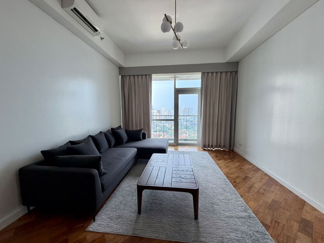 The Manansala, Rockwell: 2BR Unit for Rent! (Category: Apartments & Condos) located in Makati City. Submitted by aira.realestateph (Listing ID 1467895918, Image 1). Description: ⚜️ 2BR Unit in Manansala, Rockwell! FOR LEASE: ₱ 125,000 inclusive of dues and parking Floor Area: 116 sqm. 2 Bedrooms 2 Toilet & Bath 1 Parking Fully Furnished • Nicely furnished and high ceiling unit • Balcony in living area • Master’s bedroom ensuite toilet & bath • Ma