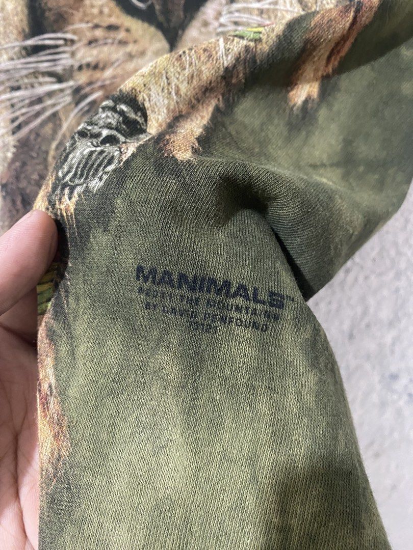THE MOUNTAIN RASTA LION (Category: Tshirts & Polo Shirts ) located in Manila. Submitted by marvindathrifts2023 (Listing ID 1467960765, Image 3). Description: .
