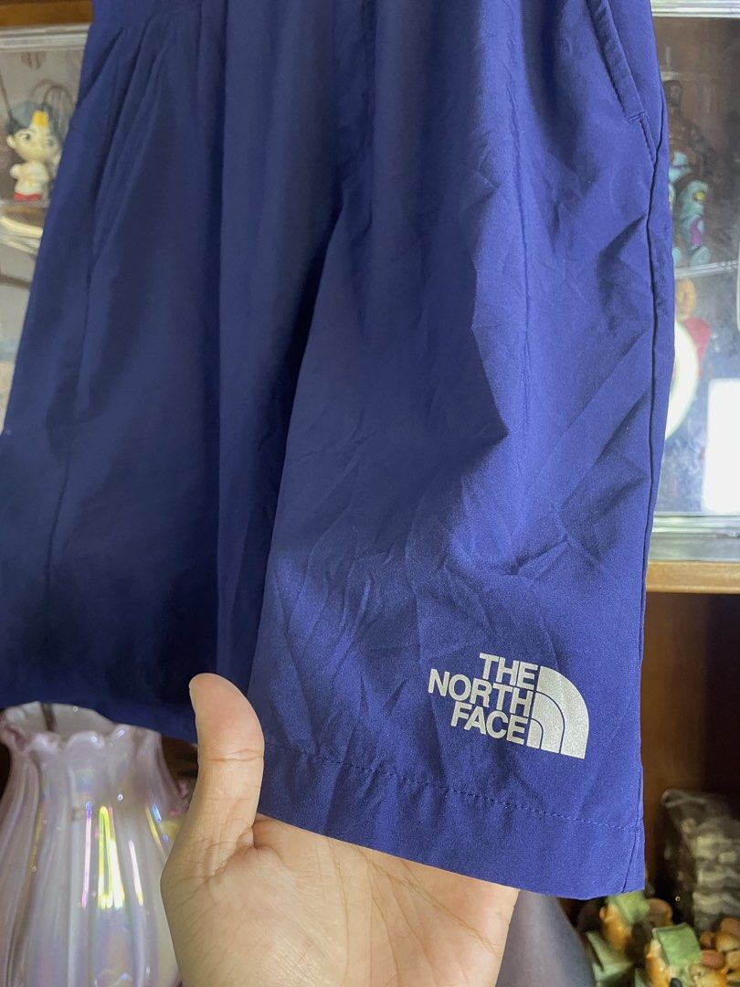 THE NORTH FACE (Category: Shorts) located in Davao. Submitted by the_rare_hustla (Listing ID 1467866086, Image 2). Description: THE NORTH FACE Issue None Need Wash Only Color rate 10/10 Width - 28-34 Length - 19 Size 80 on tag Dm If Interested!.