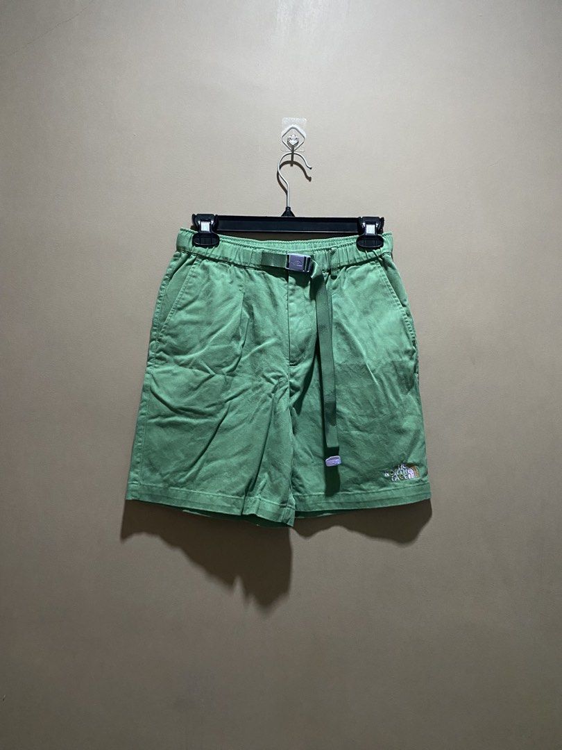 The North Face (Category: Shorts) located in Iloilo. Submitted by yulostreet.thrift (Listing ID 1467981442, Image 1). Description: The North Face x Clot Size XS on tags Complete tags 28-30 waist 17 length 11 leg opening Features an embroidered spellout on the front and back, belted shorts. 9.7/10 CR Excellent condition.