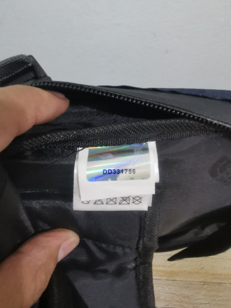 The North Face Electron 40 Flight Series Backpack (Category: Backpacks) located in Quezon City. Submitted by jw_essentials (Listing ID 1467921946, Image 2). Description: AUTHENTIC WITH SERIAL NUMBER AND HOLOGRAM Bought in the USA Very seldom used Brand: The North Face - Model: Electron 40 (Flight Series) - Colorway: Blue and Grey - Condition: Clean interior and exterior, ready for use - Features: Multi-compartment design, adjustable straps, padde