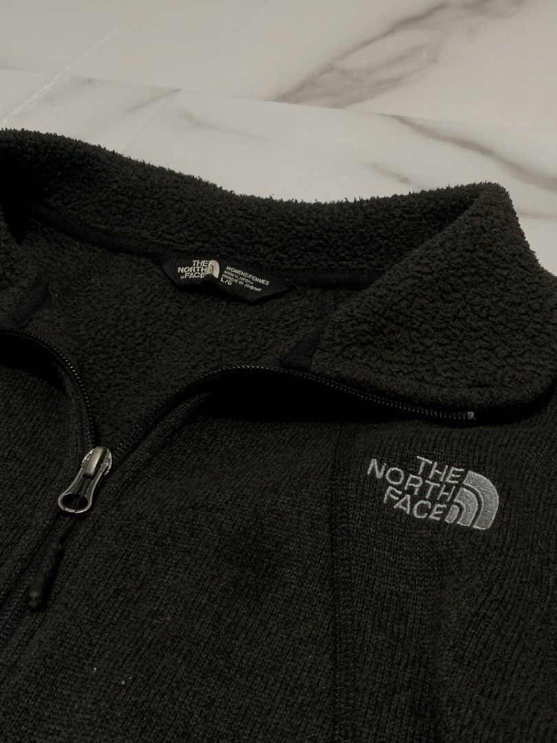 The north face Glacier fleece jacket (Category: Coats, Jackets and Outerwear) located in Angeles City. Submitted by badillajel81176 (Listing ID 1467976724, Image 3). Description: WTS – The North Face Glacier fleece jacket 📏 Size: Tag size “Large“ 📏 Measurements: Width :21.1 Length: 26.4 💢Issue- No issue ✨ Condition: 10/10 🟦 Color Rate:10/9 📍 Pampanga Angeles City 📦 Shipping available nationwide.