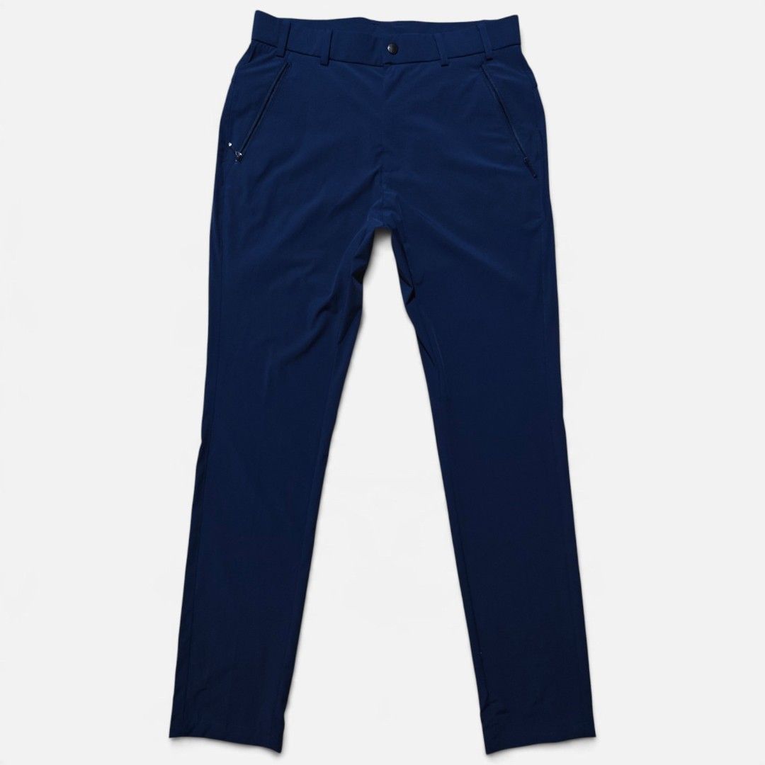 The north face|Trekking pants Stretchable (Category: Trousers) located in Midsayap. Submitted by indigoventure (Listing ID 1468029261, Image 1). Description: Excellent Condition no issue ✨ Dimensions waist: 29 -31 length: 41.5 leg opening: 7.8 rise: 10.5 (front) rise: 13.5(back) Knee:8.