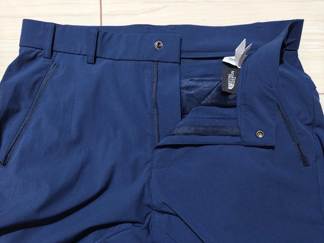 The north face|Trekking pants Stretchable (Category: Trousers) located in Midsayap. Submitted by indigoventure (Listing ID 1468029261, Image 3). Description: Excellent Condition no issue ✨ Dimensions waist: 29 -31 length: 41.5 leg opening: 7.8 rise: 10.5 (front) rise: 13.5(back) Knee:8.