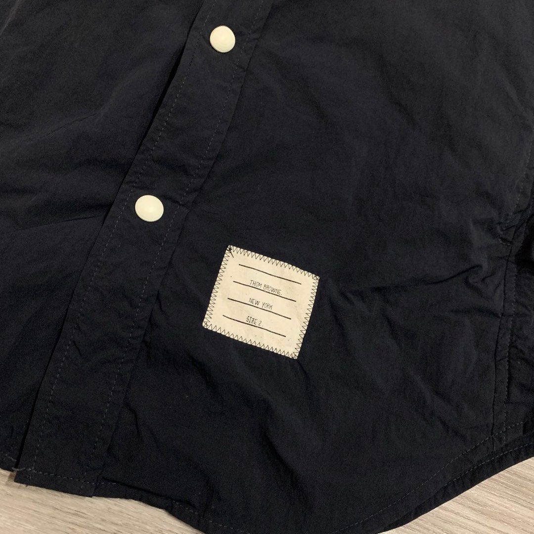 Thom brown (Category: Formal Shirts) located in Cavite. Submitted by yobubsss (Listing ID 1468050432, Image 3). Description: Size (2) 21w 28L Good condition Issue botones kumakapit panaman see last 2pic.