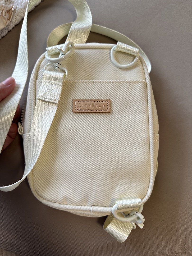 Thread Wallet Crossbody Bag Cream White (Category: Cross-body Bags) located in Taguig. Submitted by kathleen.tan (Listing ID 1467929362, Image 3). Description: Used once. Too small for my life haha .