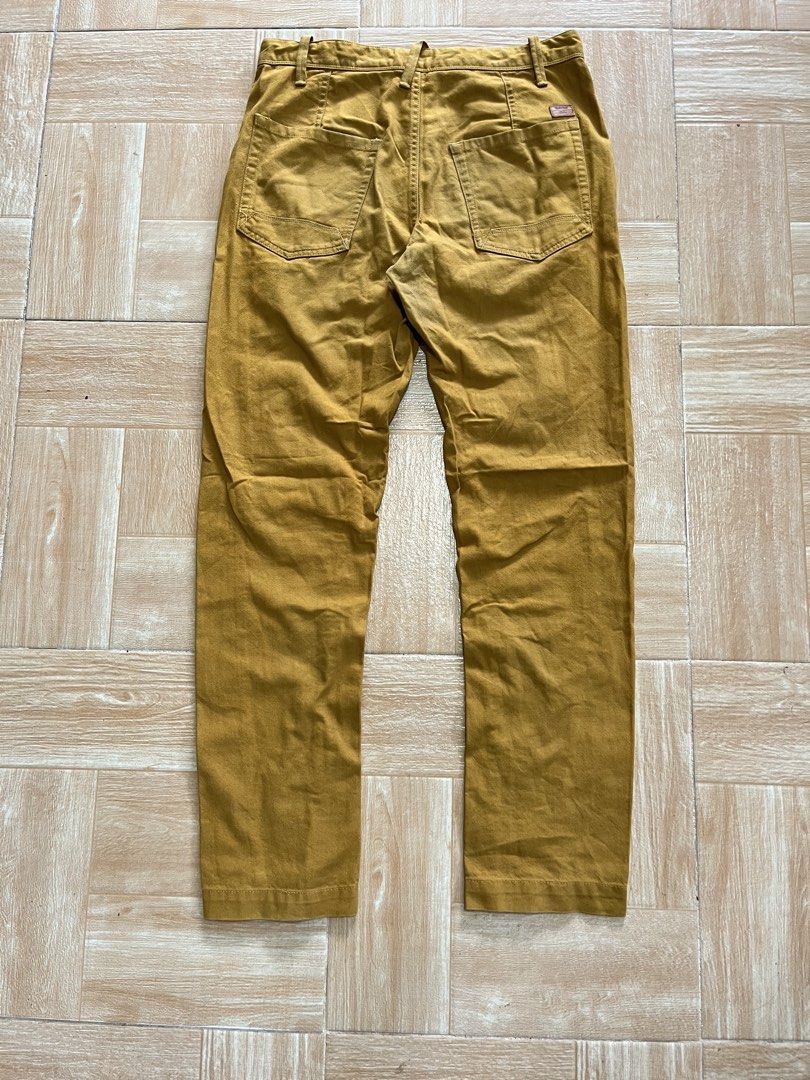 Timberland Pants (Category: Jeans) located in Cateel. Submitted by elayyy_070126 (Listing ID 1467910419, Image 2). Description: .