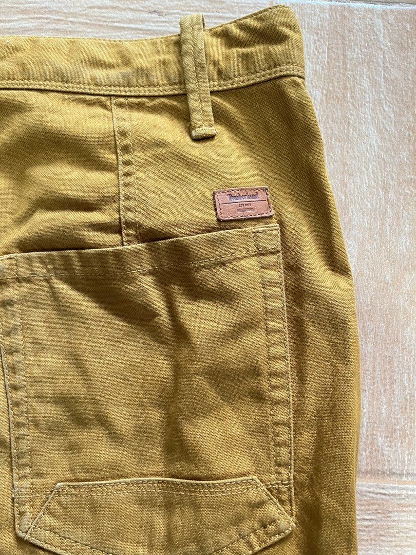 Timberland Pants (Category: Jeans) located in Cateel. Submitted by elayyy_070126 (Listing ID 1467910419, Image 3). Description: .
