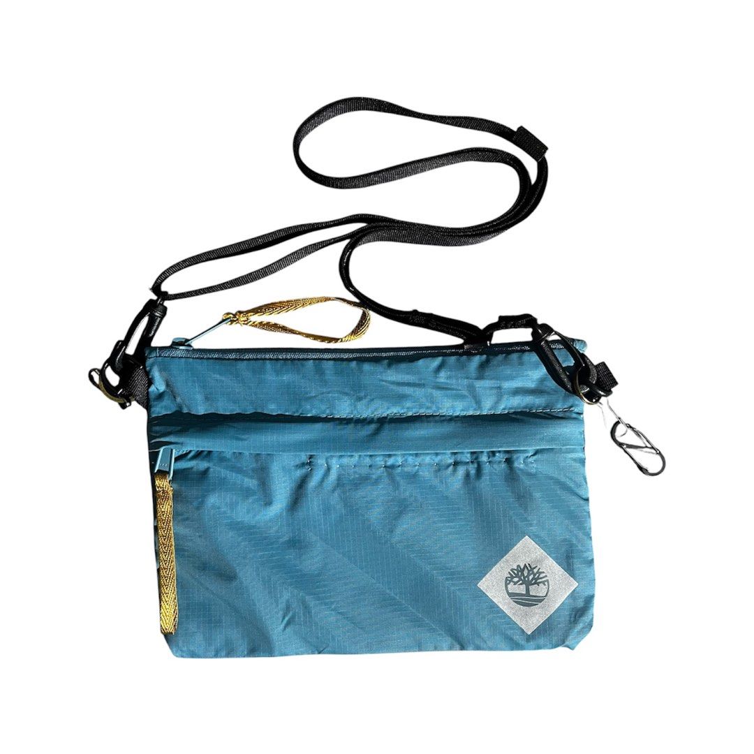 Timberland Sling Bag (Category: Sling Bags) located in Daraga. Submitted by th3cliquejunks (Listing ID 1467977731, Image 1). Description: Timberland Sling Bag Authentic Excellent Condition to Like New Flawless - 800 Dm!.