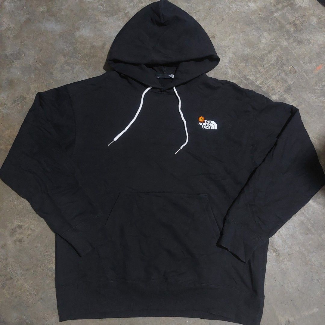TNF FLOWER LOGO HOODIE (Category: Coats, Jackets and Outerwear) located in Tuguegarao City. Submitted by 3500.finds (Listing ID 1467853389, Image 1). Description: Large 23 x 27 Excellent condition Color rate 9.5/10 No issue.