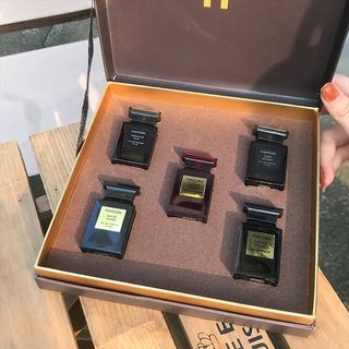 （分類：）位於 。 由 chuuu.cc 提交（商品編號 1468025453，圖片 1）。簡介： 。