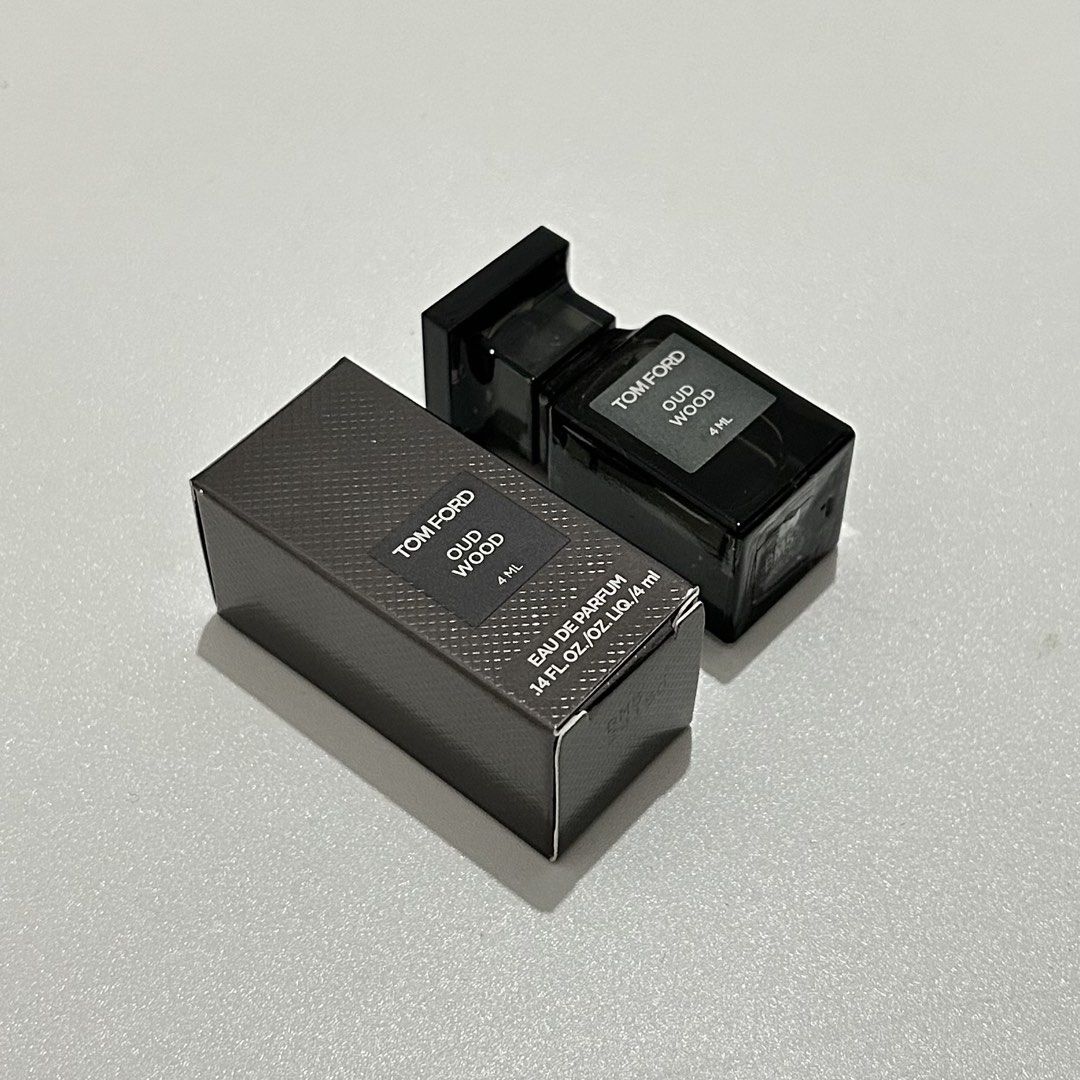 Tom Ford Oud Wood Eau De Parfum 4ml Mini Perfume (Category: Fragrance & Deodorants) located in Caloocan City. Submitted by krystalcreep (Listing ID 1468004470, Image 1). Description: - Authentic Tom Ford Oud Wood Eau de Parfum - Volume: 4ml (ideal for travel, pocket, or testing) - Rich and woody fragrance profile - Condition: Brand new and unused (box opened only for photo-taking) - Includes original outer box packaging as seen in photos.