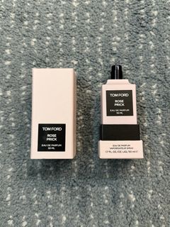 （分類：）位於 。 由 fashion.collector.852 提交（商品編號 1467930027，圖片 1）。簡介： 。
