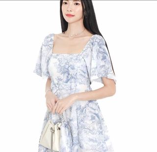 (Category: ) located in . Submitted by shopshopshopsz (Listing ID 1467855173, Image 1). Description: .