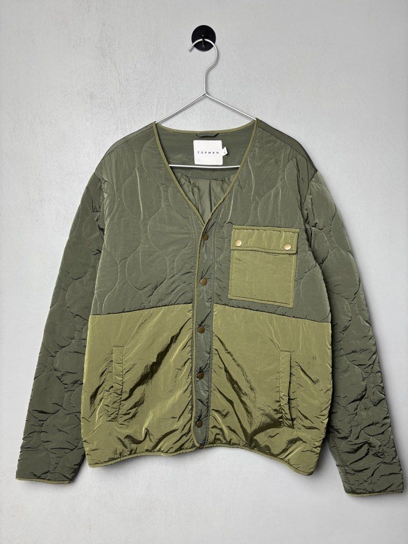 Topman Mixed Media Quilted Liner Bomber Jacker (Category: Coats, Jackets and Outerwear) located in Mandaluyong City. Submitted by fellas_ph (Listing ID 1467936910, Image 2). Description: Excellent condition No issues Size M 22.5" Width 26.5" Length 19" Shoulders 25.5" Sleeve Length.