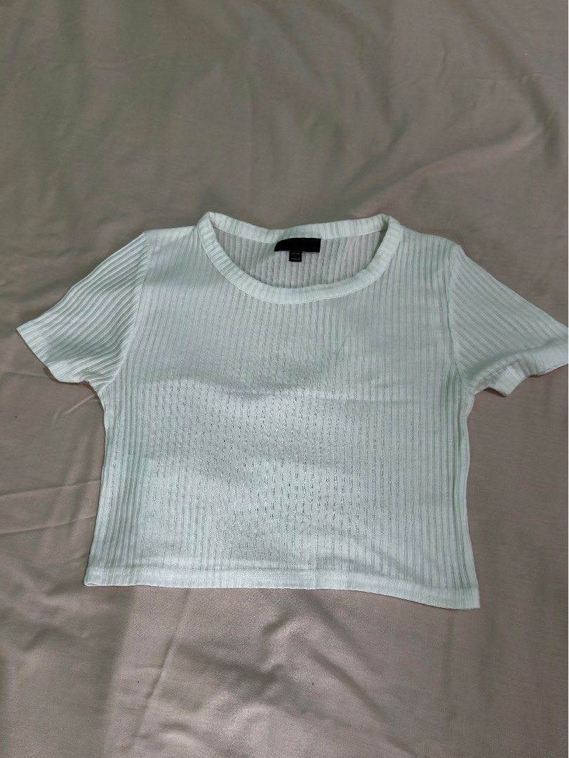 Topshop ribbed top (Category: Shirts) located in Quezon City. Submitted by pinkpreloved08 (Listing ID 1467873580, Image 1). Description: .