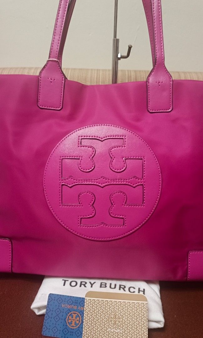 Tory Burch Ella Medium tote bag (Category: Luxury Bags & Wallets) located in Quezon City. Submitted by Shobsleilaalarcon (Listing ID 1467872608, Image 2). Description: bnew condition medium-largish dustbag card.
