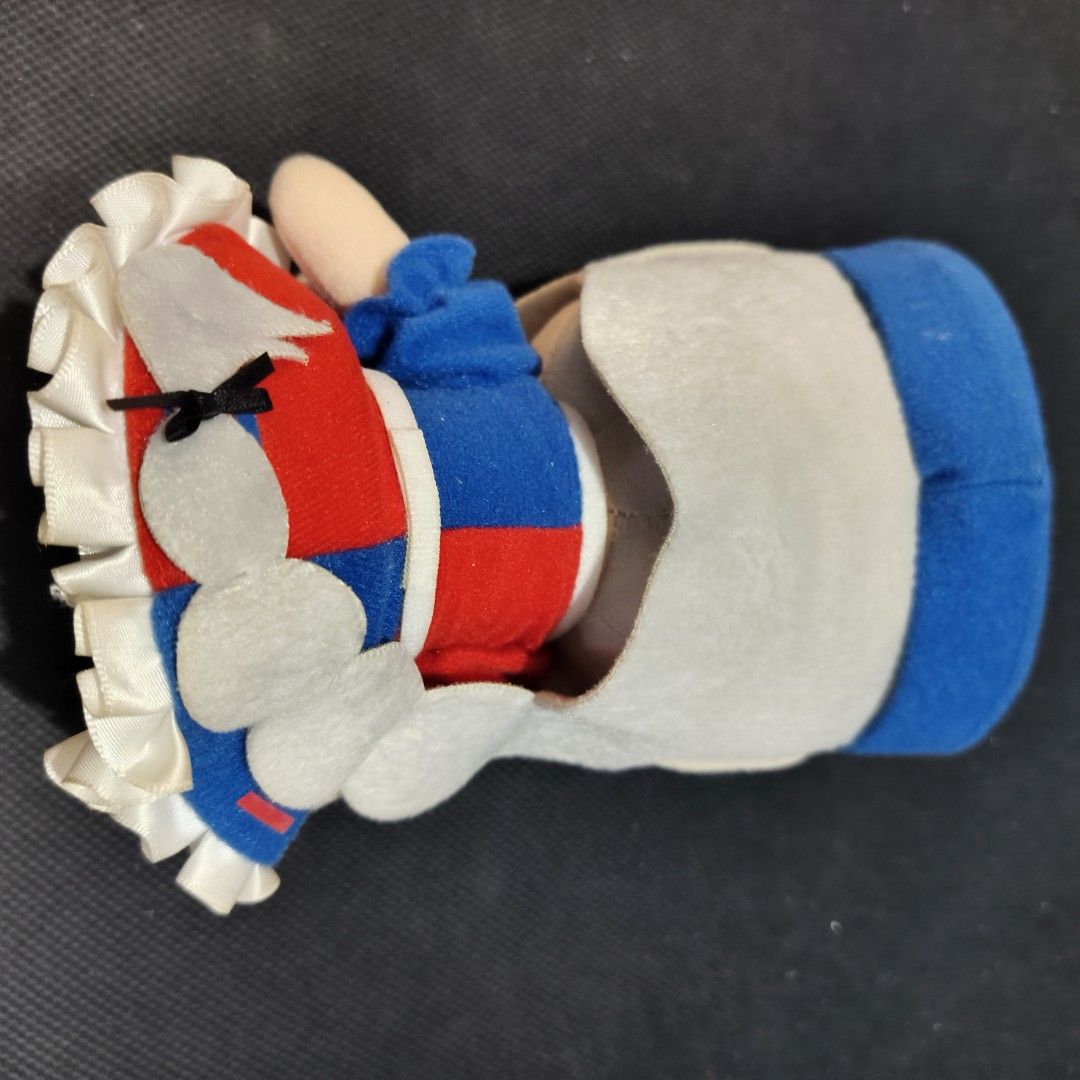 Touhou Eirin Yagokoro Fumo (Category: Plushies & Soft Toys) located in Muntinlupa City. Submitted by decluttering.collectibles (Listing ID 1467884657, Image 3). Description: authentic eirin fumo like new.