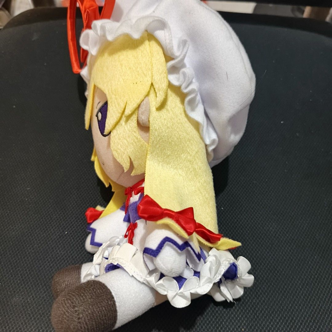 Touhou Yukari Fumo (Category: Plushies & Soft Toys) located in Muntinlupa City. Submitted by decluttering.collectibles (Listing ID 1467884087, Image 2). Description: Authentic Yukari fumo like new.