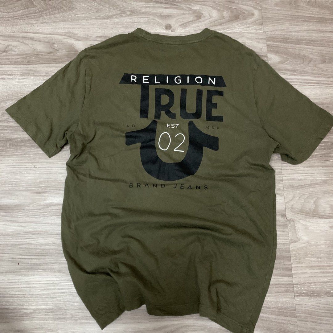 True religion (Category: Tshirts & Polo Shirts ) located in Cavite. Submitted by yobubsss (Listing ID 1468043686, Image 1). Description: Size small 20w 28L Good condition No issue.