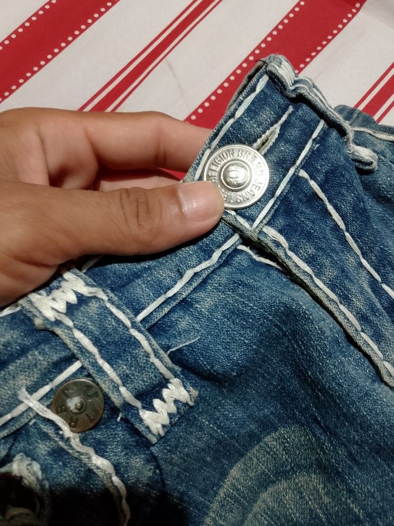 TRUE RELIGION billy super T (Category: Jeans) located in Iloilo. Submitted by janillthrifted (Listing ID 1467978287, Image 3). Description: .