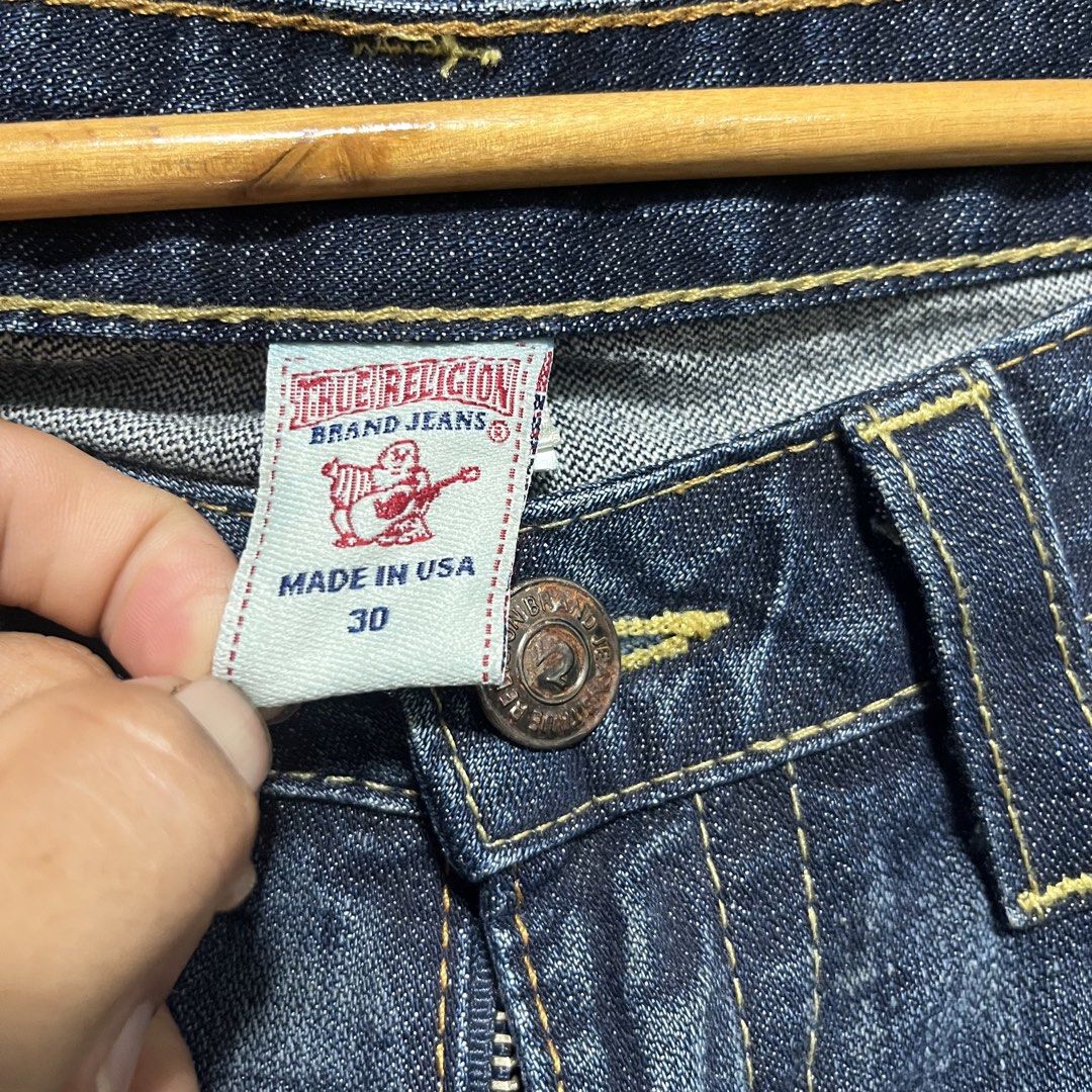 True Religion Johnny dark star (Category: Jeans) located in Kadingilan. Submitted by tejaresnick (Listing ID 1468001640, Image 3). Description: Excellent condition No issue Color rate 9.5/10 Width 16 Length 35 Waist 30.