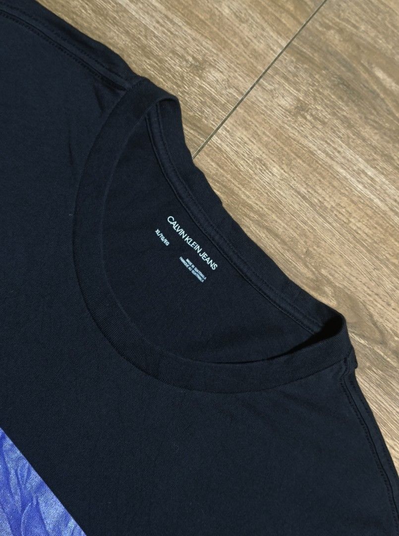 Tshirt (Category: Activewear) located in Valencia. Submitted by castilloukay_372f09 (Listing ID 1467968930, Image 3). Description: .