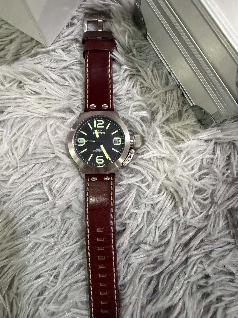 TW Steel Watch (Category: Men's Watches) located in Muntinlupa City. Submitted by avampaya (Listing ID 1467972016, Image 3). Description: - Authentic TW Steel Canteen Series (45mm) - Stylish dark brown genuine leather strap with white stitching - Complete set: includes original hard presentation case, outer white box, and guarantee card - Used but in very good condition.