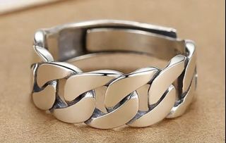 (Category: ) located in . Submitted by vintageaccessories (Listing ID 1467970361, Image 1). Description: .
