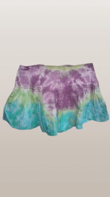 TYE DYE MINI SKIRT USA (Category: Skirts) located in Marikina City. Submitted by minimalistmanila (Listing ID 1467852079, Image 2). Description: Tye Dye mini skirt from USA. Fits medium waist. Order now!.