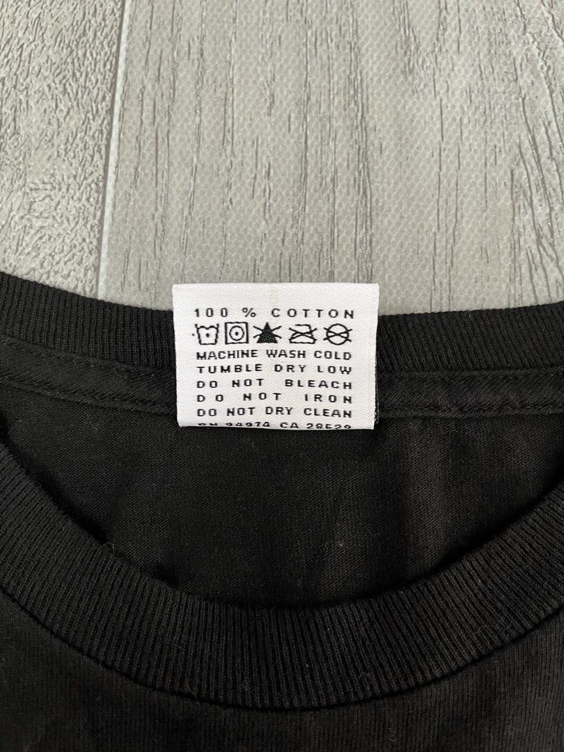 Undefeated (Category: Tshirts & Polo Shirts ) located in Imus. Submitted by jiroamari (Listing ID 1467959640, Image 3). Description: Size: Small Width: 18 Length: 28.