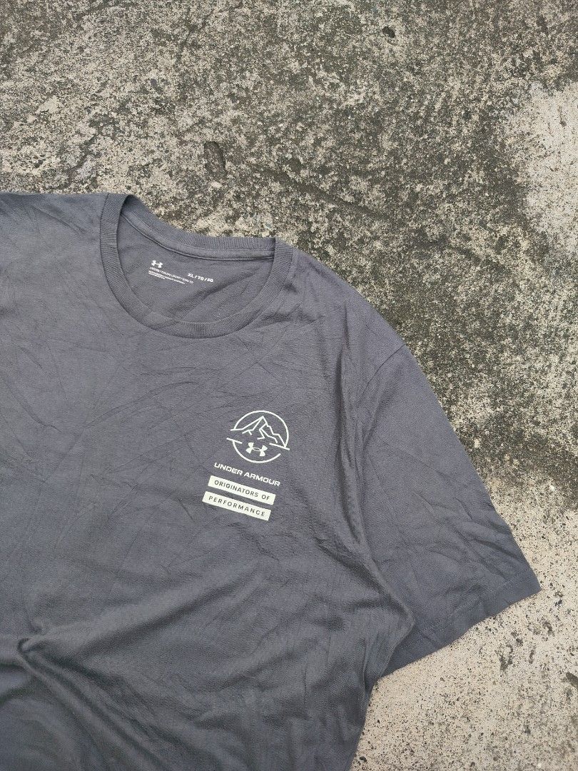 Under Armour (Category: Tshirts & Polo Shirts ) located in Midsayap. Submitted by rogeandrei29987 (Listing ID 1468037542, Image 3). Description: 📌Under Armour •XL on tag •22x28 •9.5/10 cr •Lints •Excellent MOP: Gcash Courier✈️: Flash Express Unli vouch/Vc with item Loc: Parang, Maguindanao❤️.
